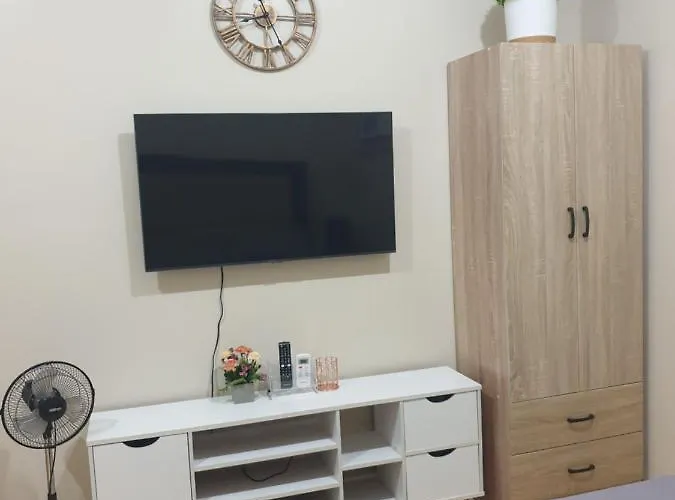 Cunduniaia Sunvida Tower Unit Across Sm Aparthotel 3*