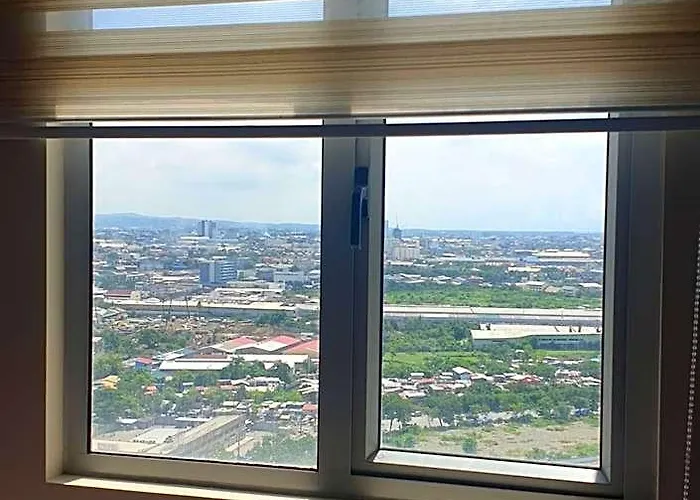 Cunduniaia Sunvida Tower Unit Across Sm Aparthotel 3*